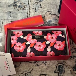 Trina Turk Pink Floral Wallet,NWT